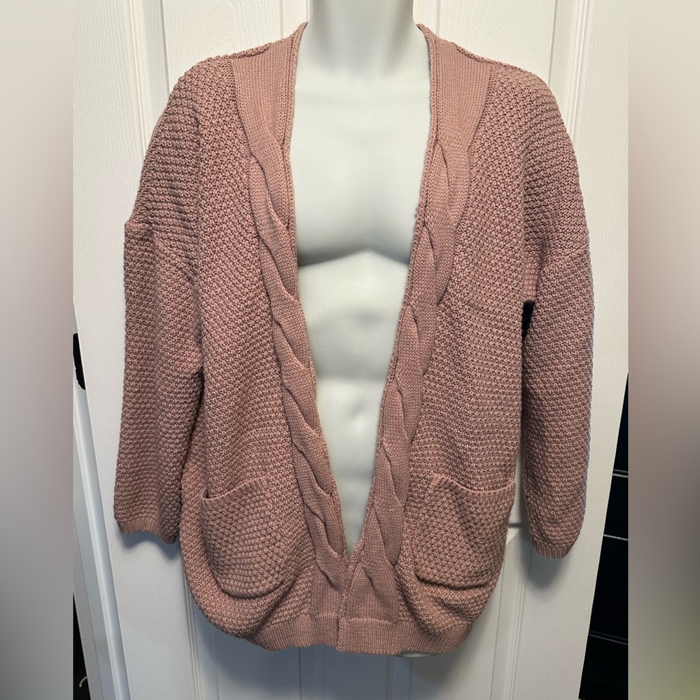 Womens Traleubie open front cardigan size XL